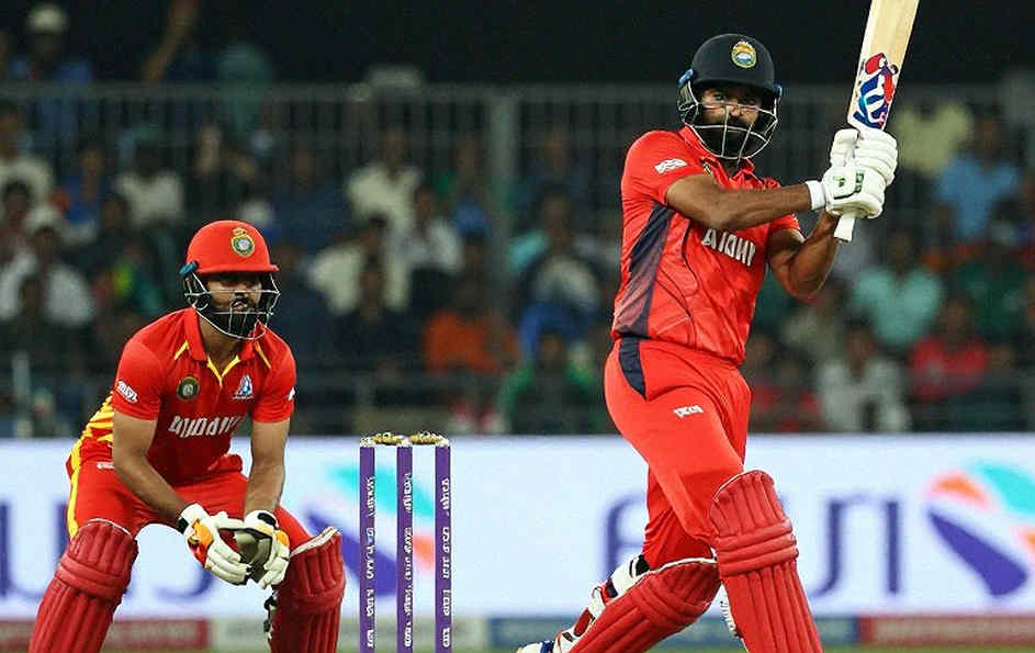 রঞ্জি ওপেনারের আগে দুই কোচ আর অপ্রকাশিত চুক্তি: চণ্ডীগড়ের কোচ-বাজার আসলে কী বলছে